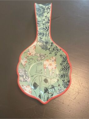 Urban Market Decorative Farm Spoon Rest in Mint Green with Coral Trim Cow Pig
